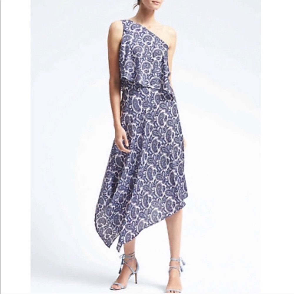 Banana republic paisley dress with tags. Size 8